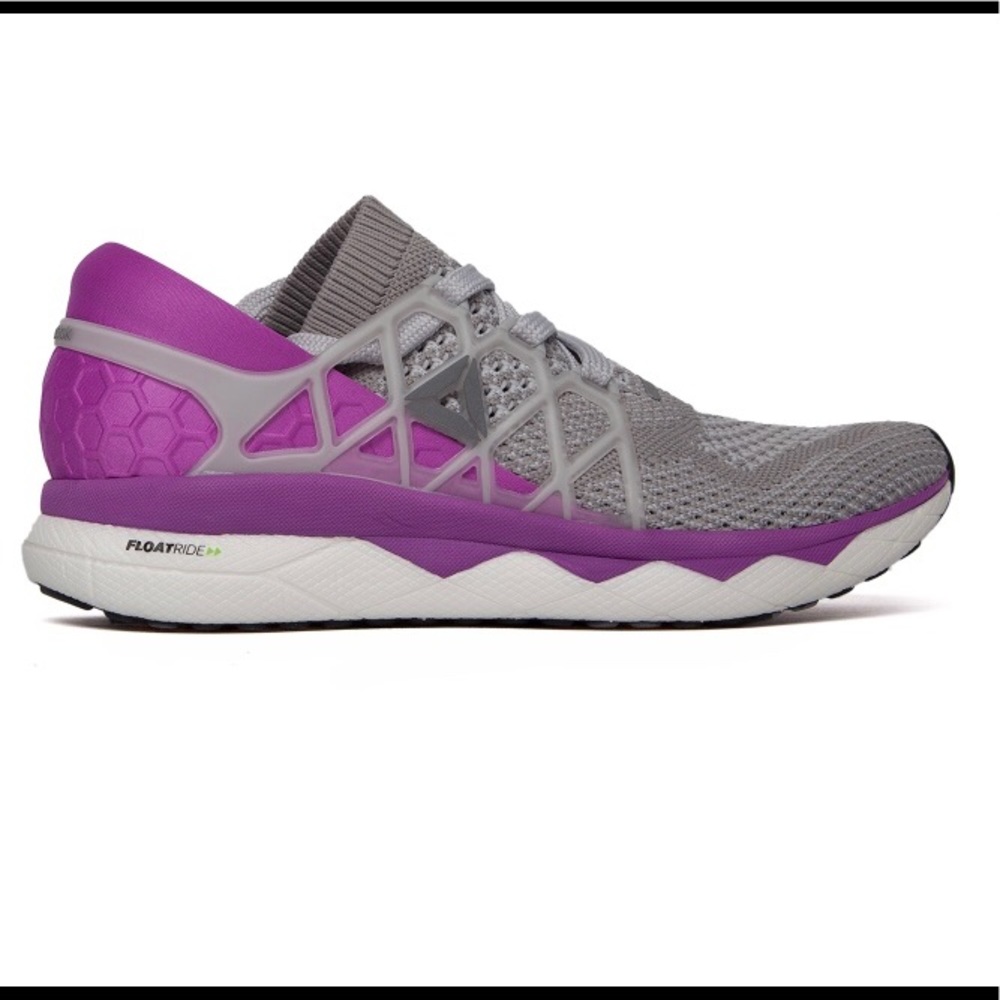 Reebok Women’s running sneaker 8.5